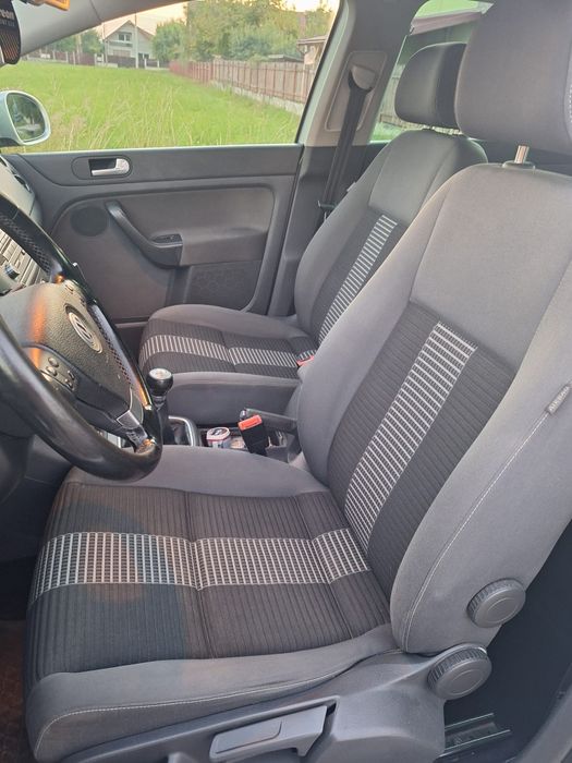 Se vinde golf 5 plus
