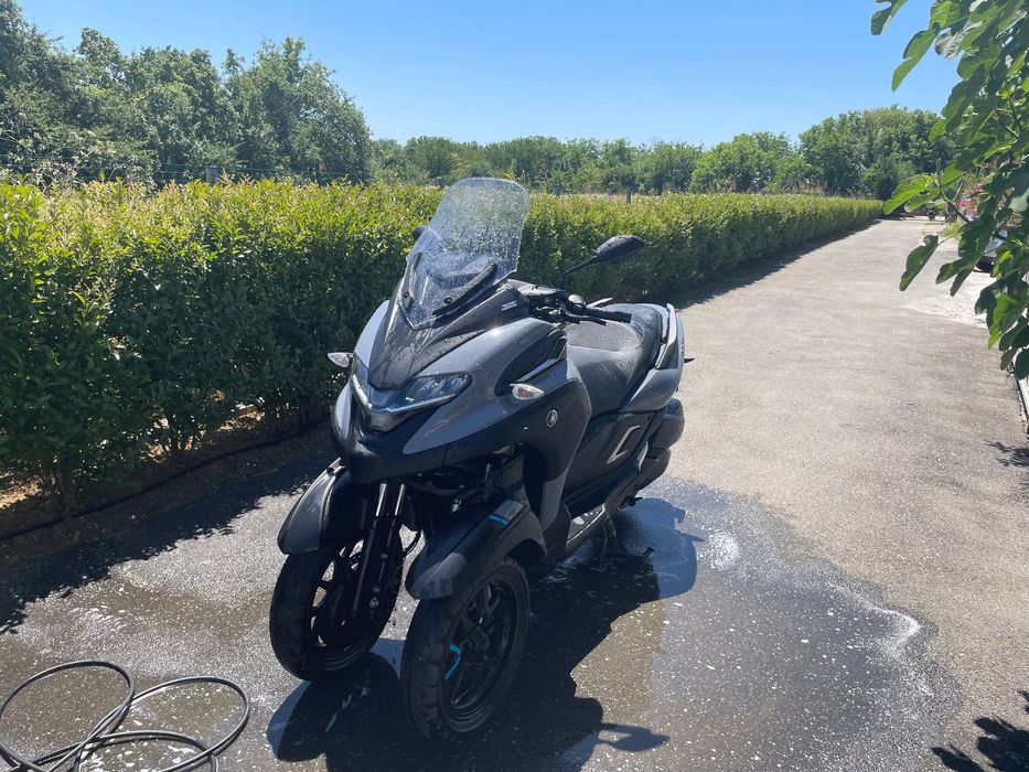Vand Yamaha 300Tricity..2023