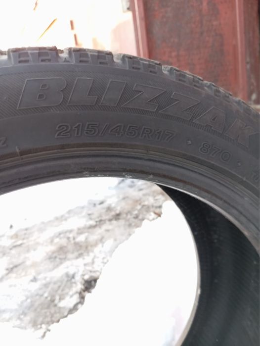 Зимние шины Blizzak