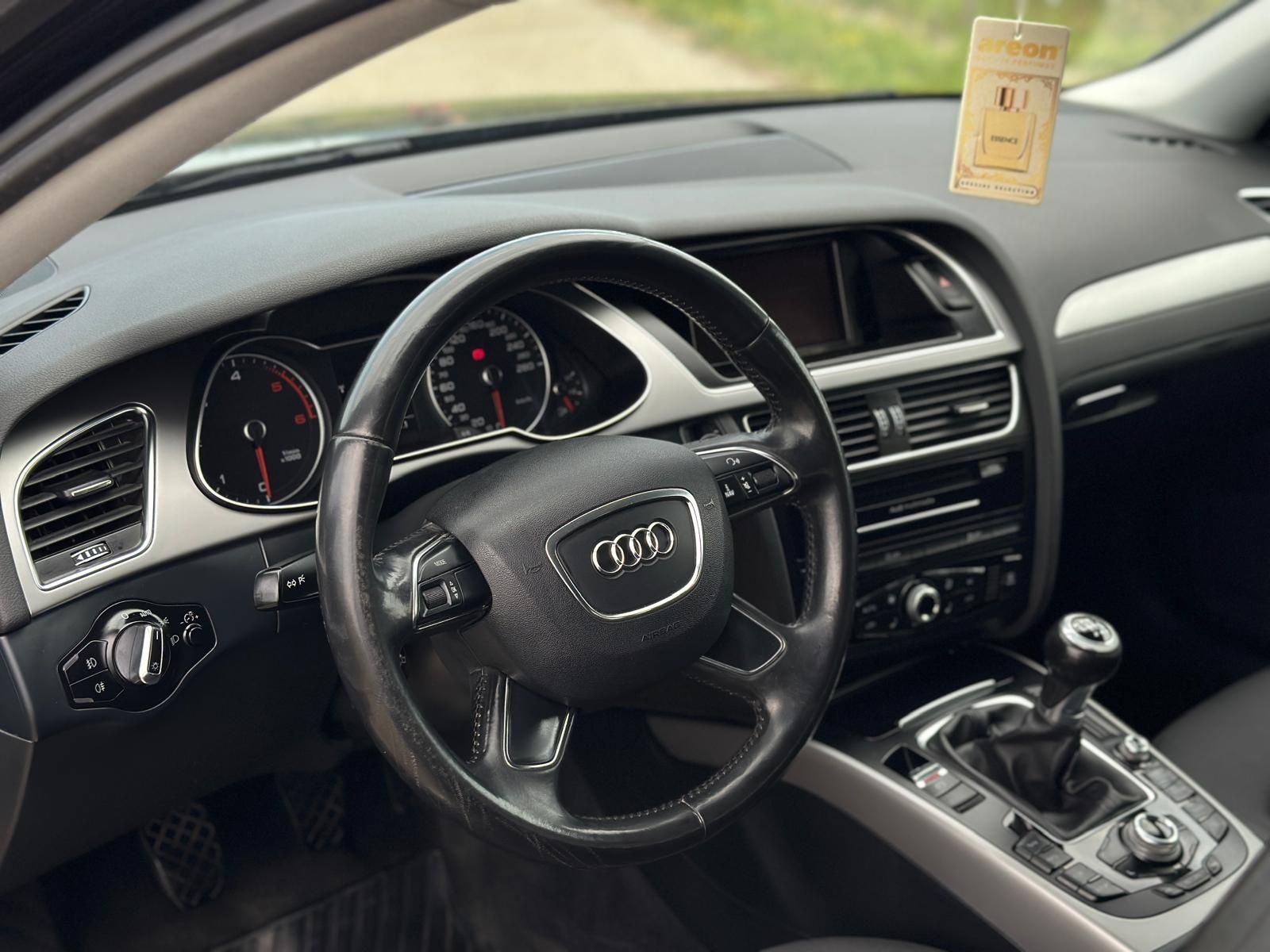 Audi A4 2.0 TDI 143Cp An 2013 Euro 5 6+1  Led navi Trepte Nr Zoll