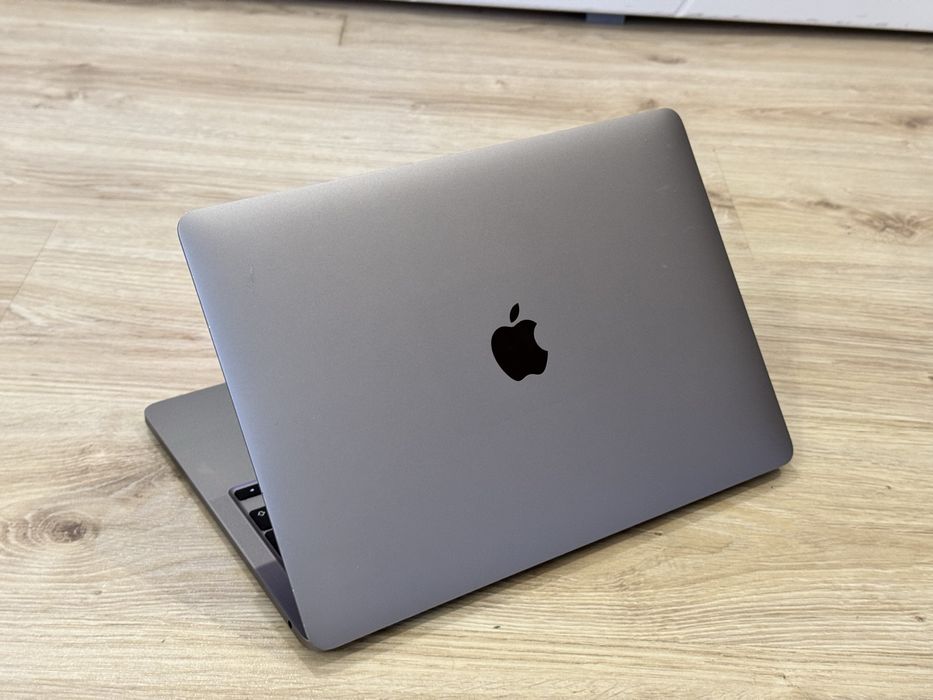 *512GB*Като Нов 13.3'Macbook Pro M1/8GB Ram/512GB SSD