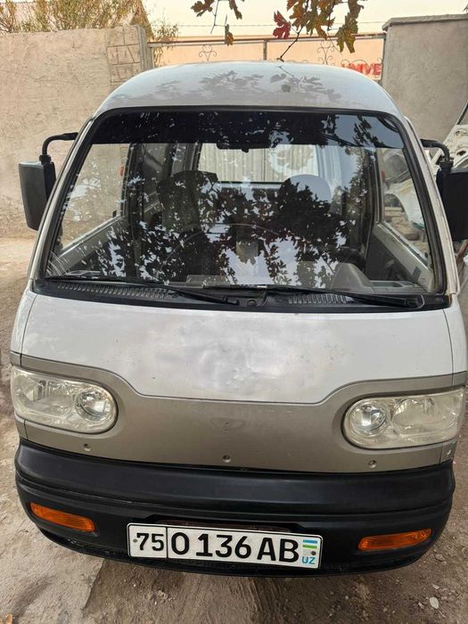 Дамас ван сотилади