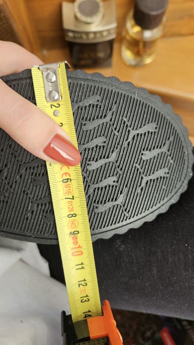 Pantofi sport piele întoarsă Puma noi