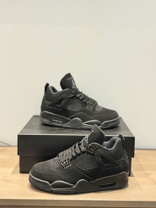 Jordan 4 Black Cat