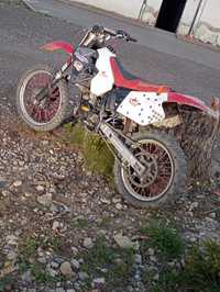 Vând Honda Cr 125r