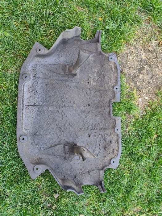 Кора под двигател Mercedes S500 W221