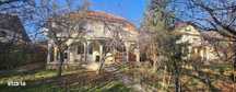 Casă spațioasă cu 6 camere de vânzare în Hărman, COD 8150