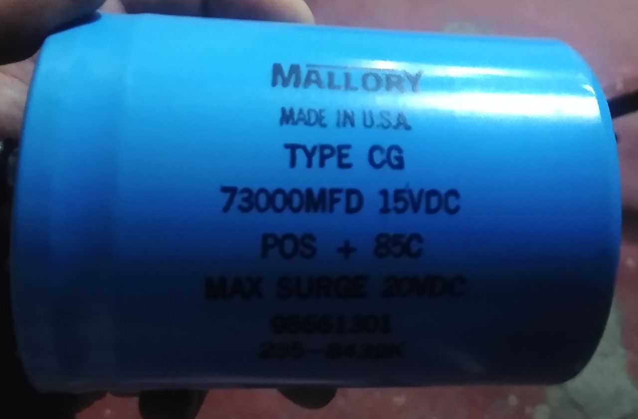 Condensator Mallory 73000 mfd / 15V - produs in U.S.A.