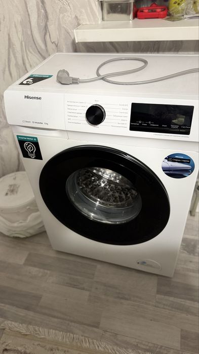 Продам стиральную машину  Hisense