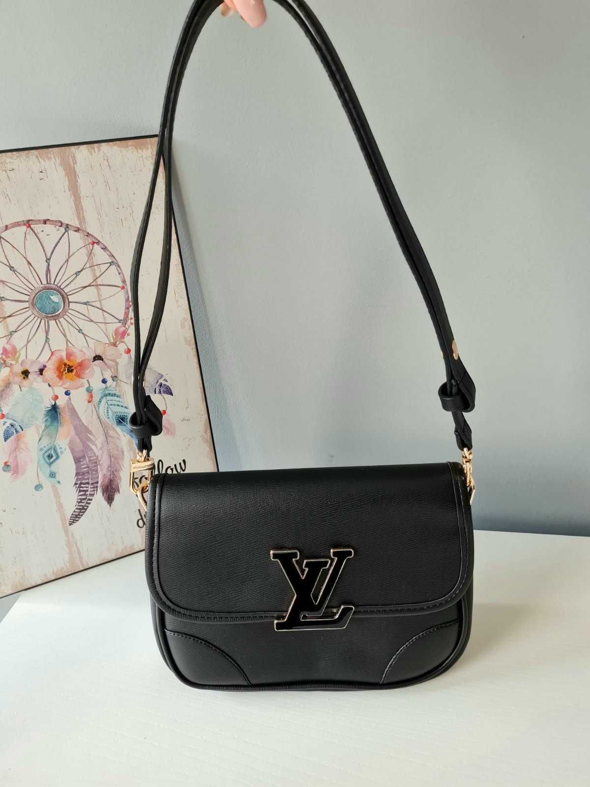 Елегантна чанта LouisVuitton Valentino Gucci