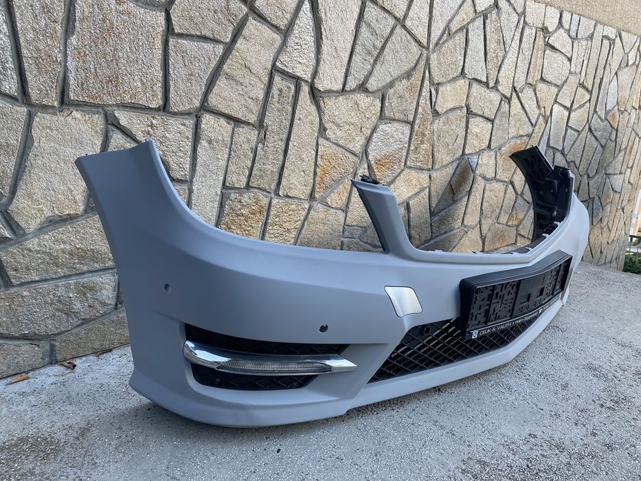 AMG пакет ОРИГИНАЛЕН за Mercedes C-classe W 204 Facelift комби