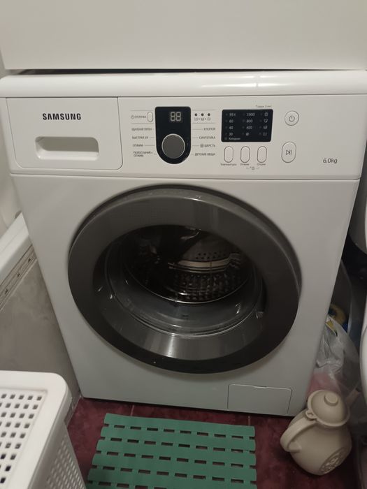 Продам срочно стиральную машину Самсунг