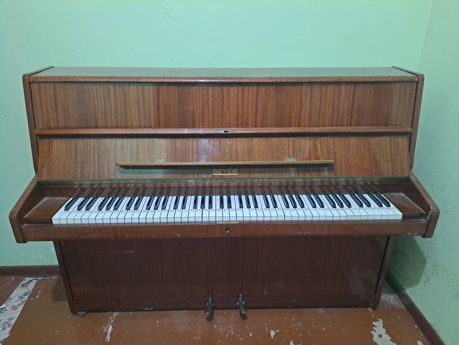 Pianino sotiladi