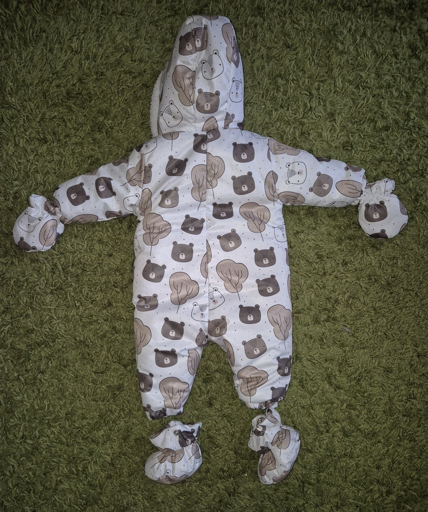 Бебешки космонавт