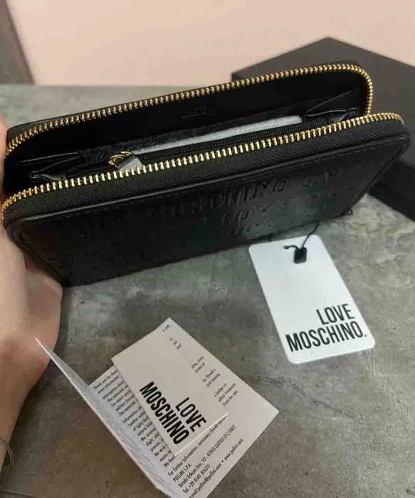 Черен оригинален портфейл Love Moschino