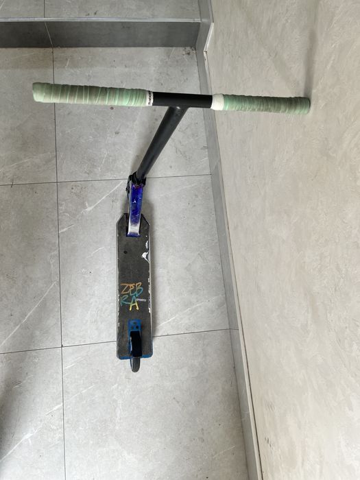 Трюковой самокат zebra