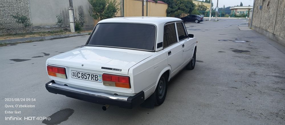 Lada 2107 kraska toza . Minishga tayyor . R13 radnoy diskada.