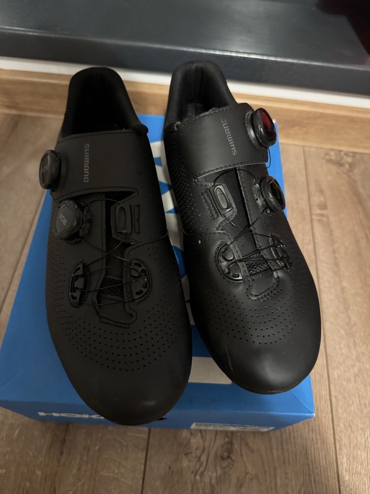 Pantofi ciclism shimano xc7 mtb si sosea