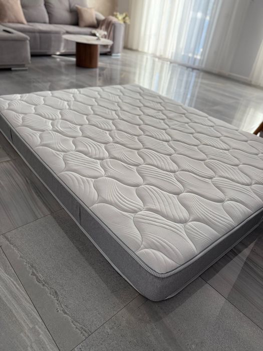 Saltea Dormeo 160x200 cm – spumă cu memorie – stare excelentă