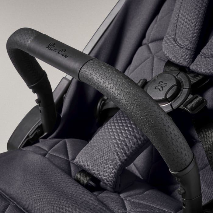 Carucior Silver Cross Clic Magnet , super slim, de voiaj