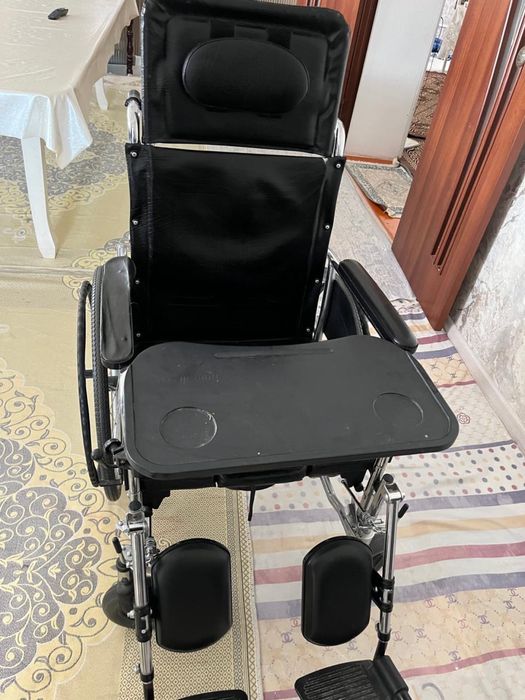 Коляска для инвалидов