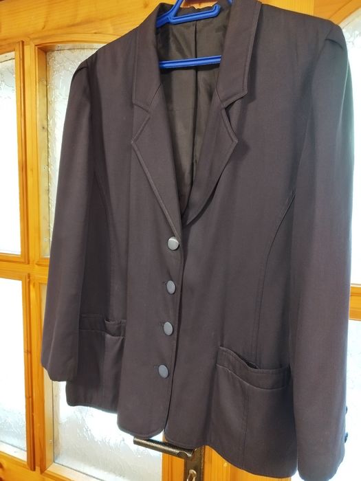 Разкошни костюмчета на  LUSIL и модна къща Петров