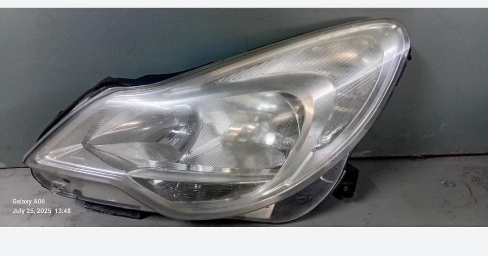 Far Stanga dreapta Opel Corsa D Facelift European