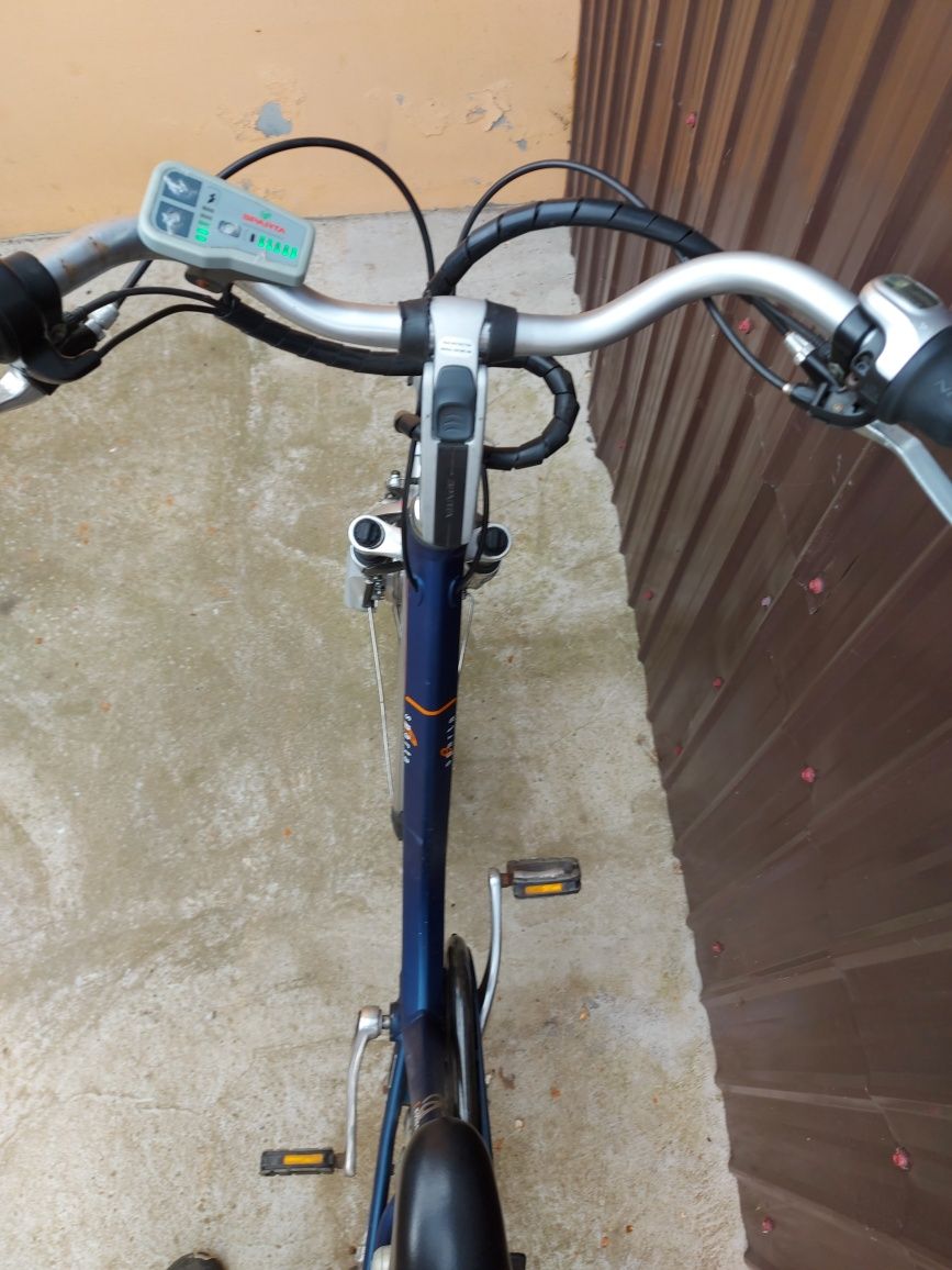 Bicicletă  electrică  7  viteze în butuc