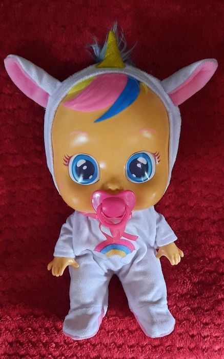 Cry Baby papusi plangaciosi cu lacrimi