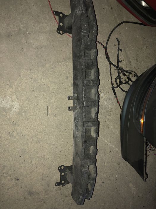 Основа предна броня Голф 5 Golf 5