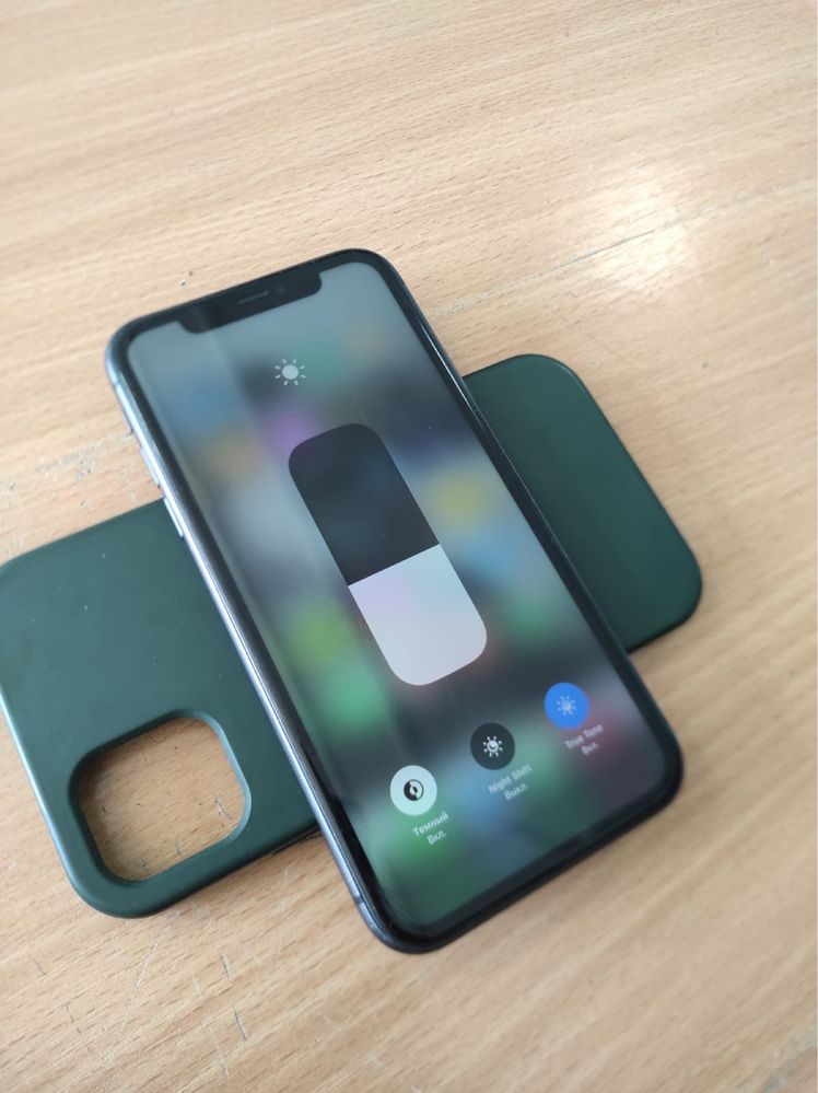 Iphone 11 gb  64