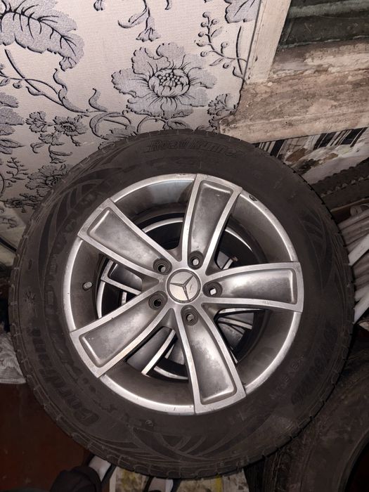 Диск r15 на мерс