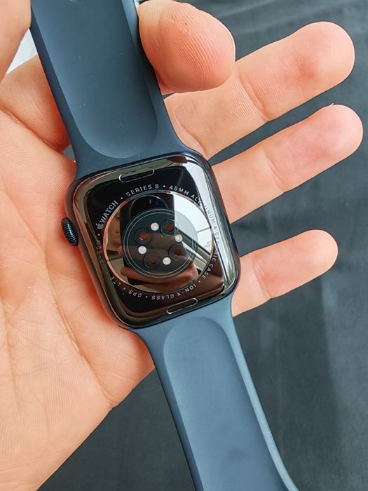 Apple Watch 8 45 mm LTE