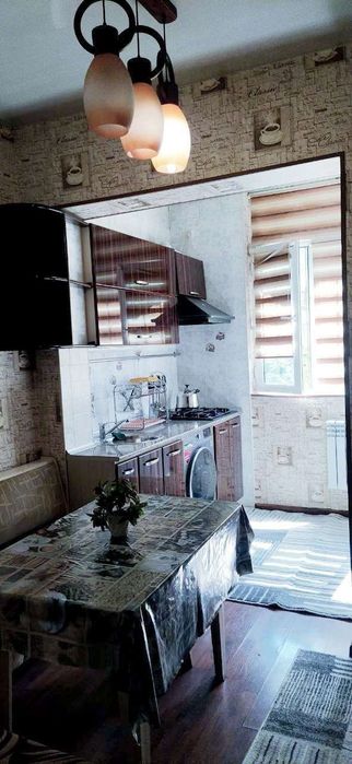 3xonali uy arendaga beriladi