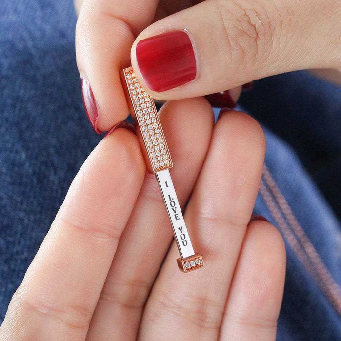 Kолие с гравиран надпис "I LOVE YOU", с покритие от розово злато