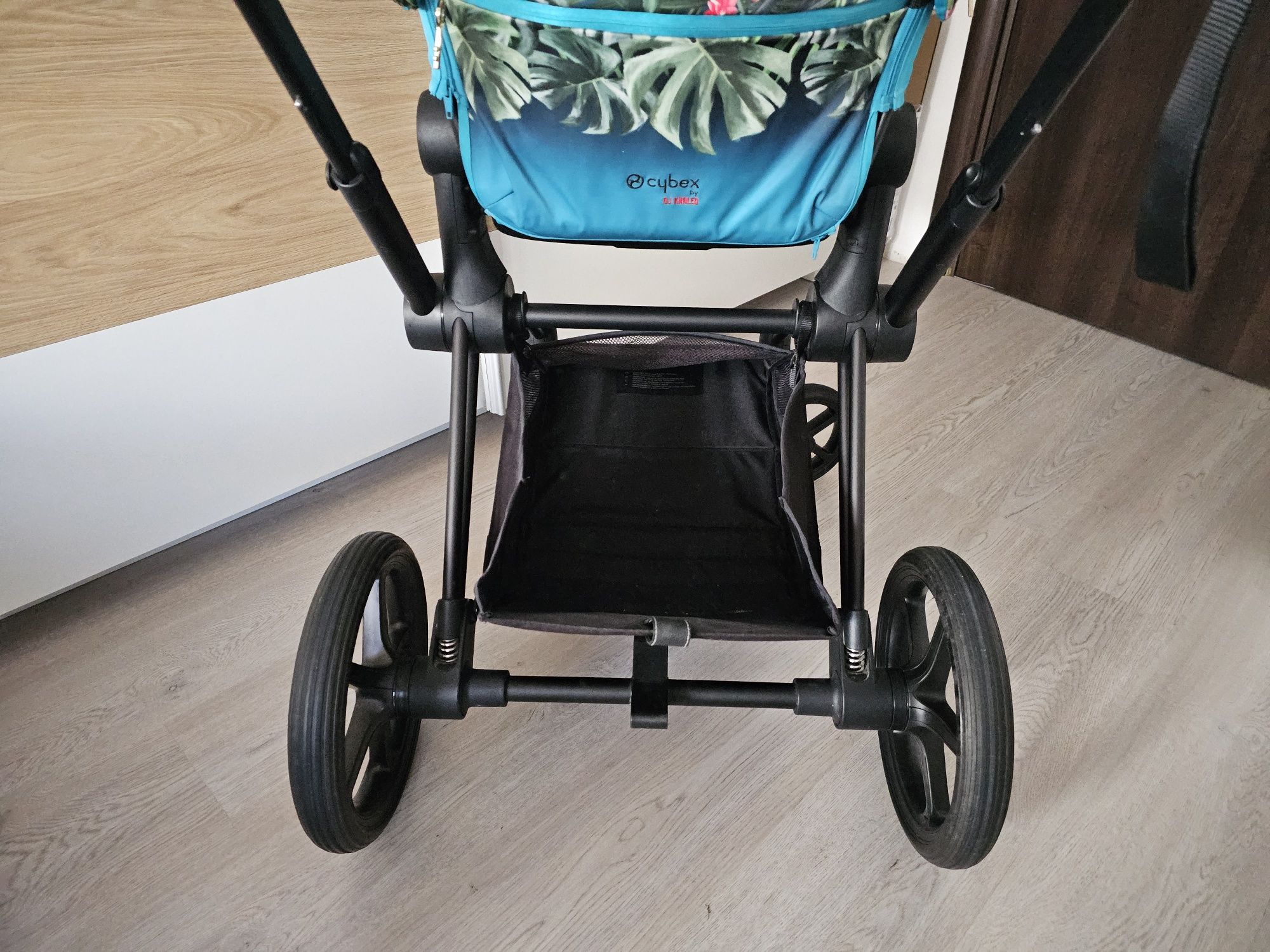 Cybex Priam 3 + тапицерия на DJ Khaled We The Best Blue