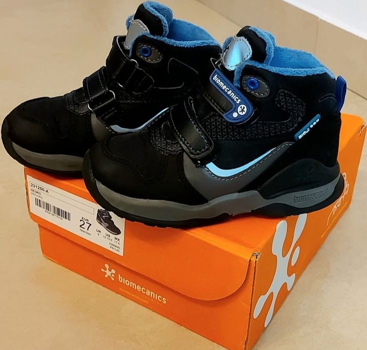 Vând ghete biomecanics originale