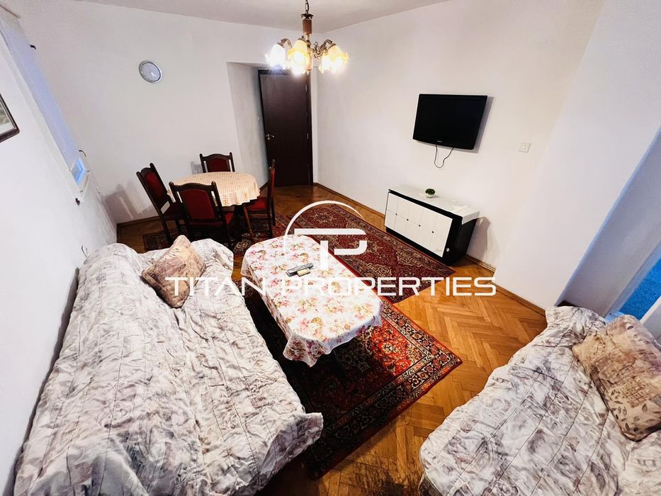 Дава се под наем Тристаен апартамент в Бургас, Център - 85 кв.м за 357 € - Снимка #2