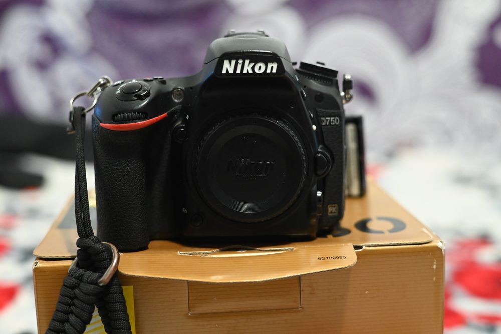 Nikon D750 200k cadre