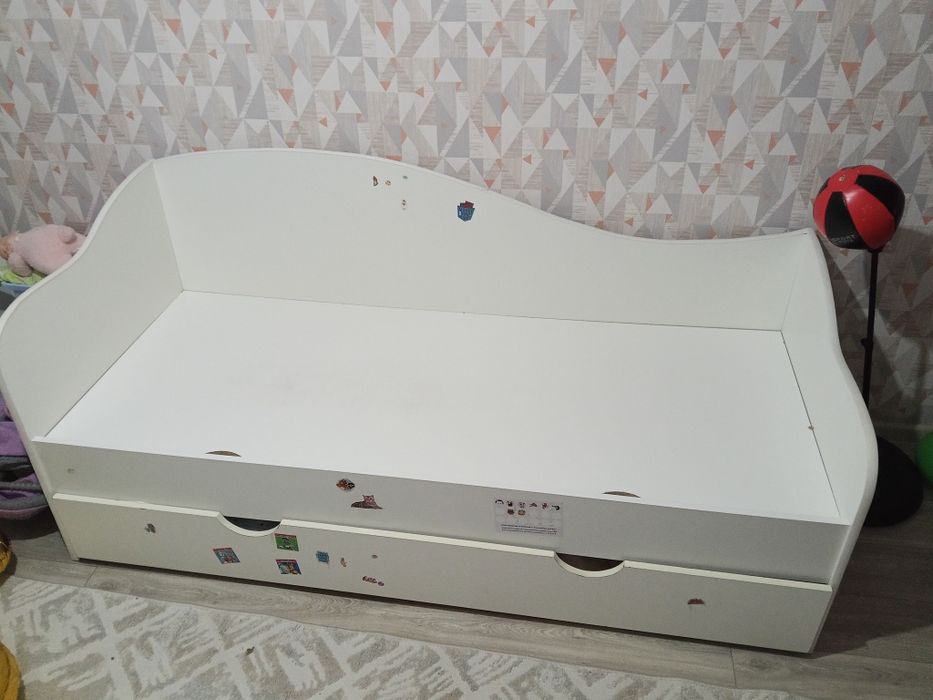 Продам мебель для комнаты