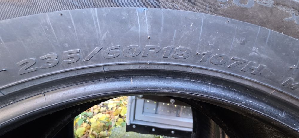 Cauciucuri 235x 60 R18