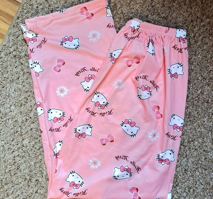 Pantaloni Hello kitty de casa sau de pijama Hello kitty
