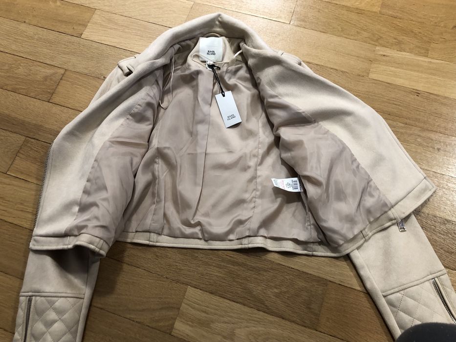 Geaca de primavara crem River Island noua