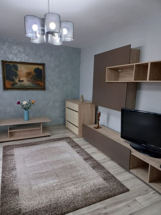 Apartament de închiriat Cart Tudor-Infratirii (disponibil)