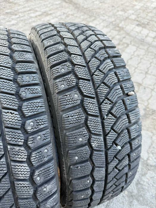 205/55 R16 Зимние шины (2 шт)