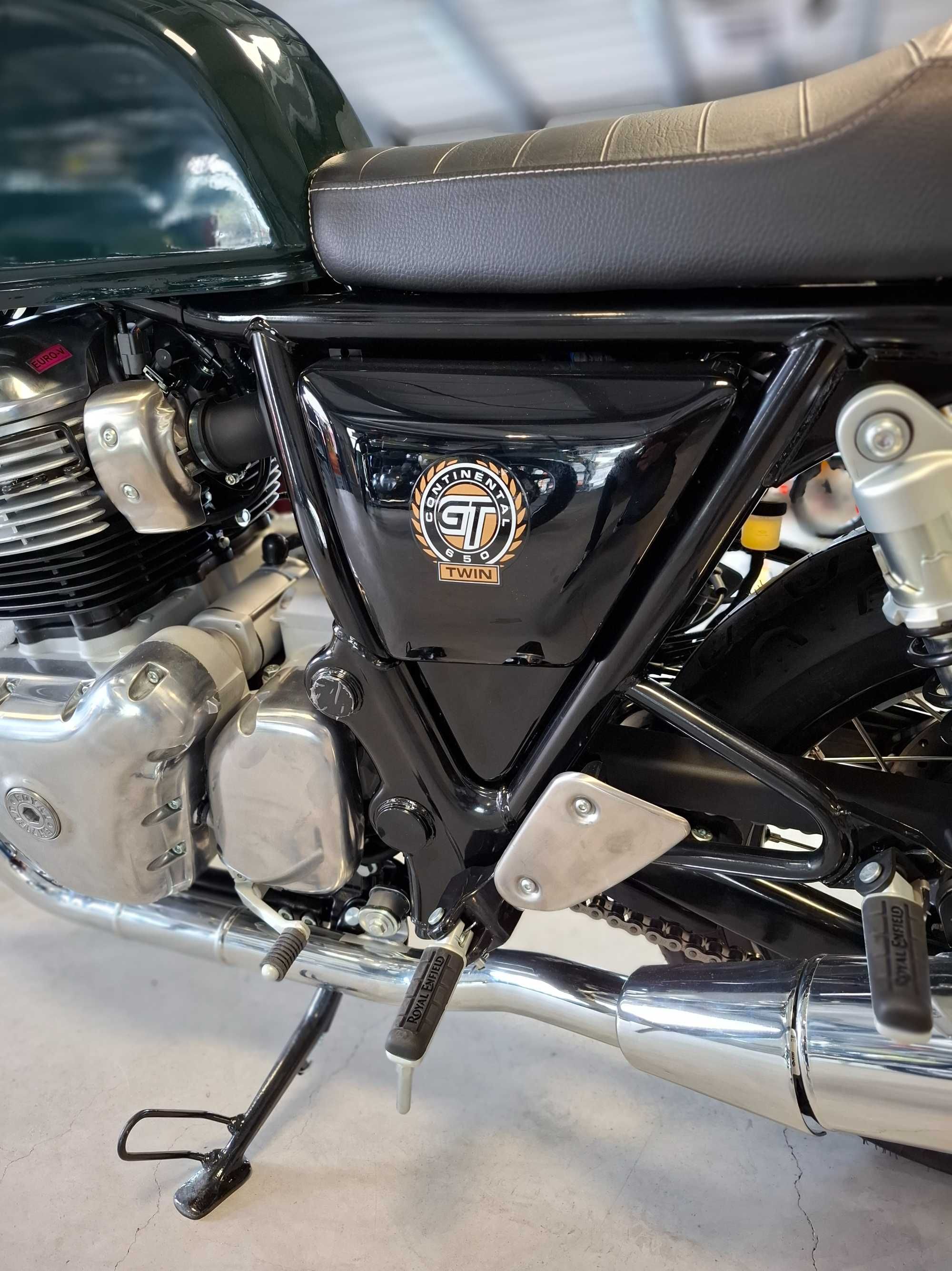 Motocicleta Royal Enfield Continental GT 650 -rulaj 0 km