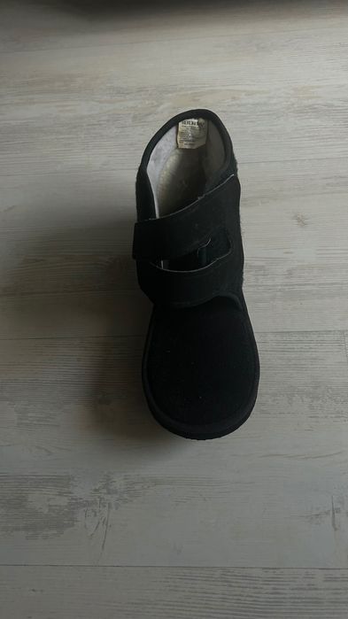 Постоперативна обувка ( след оперативна )