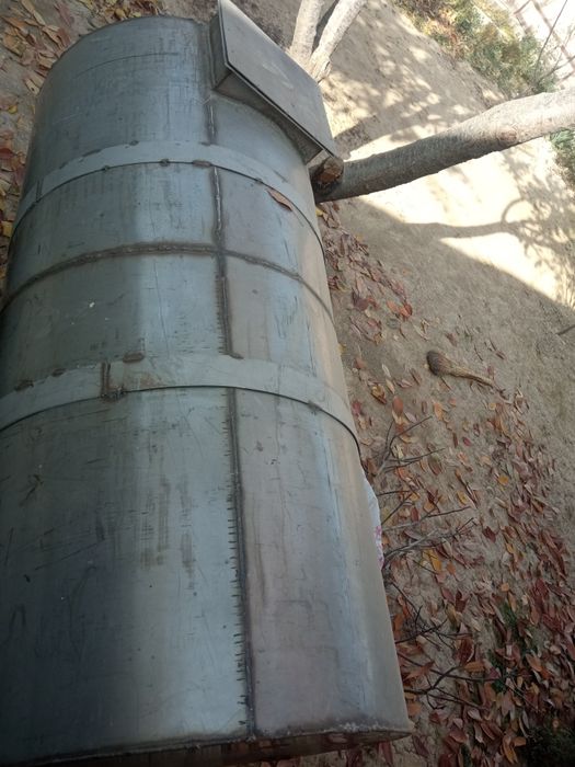 Нержавейка бочка сотлади 1.9 тоннали