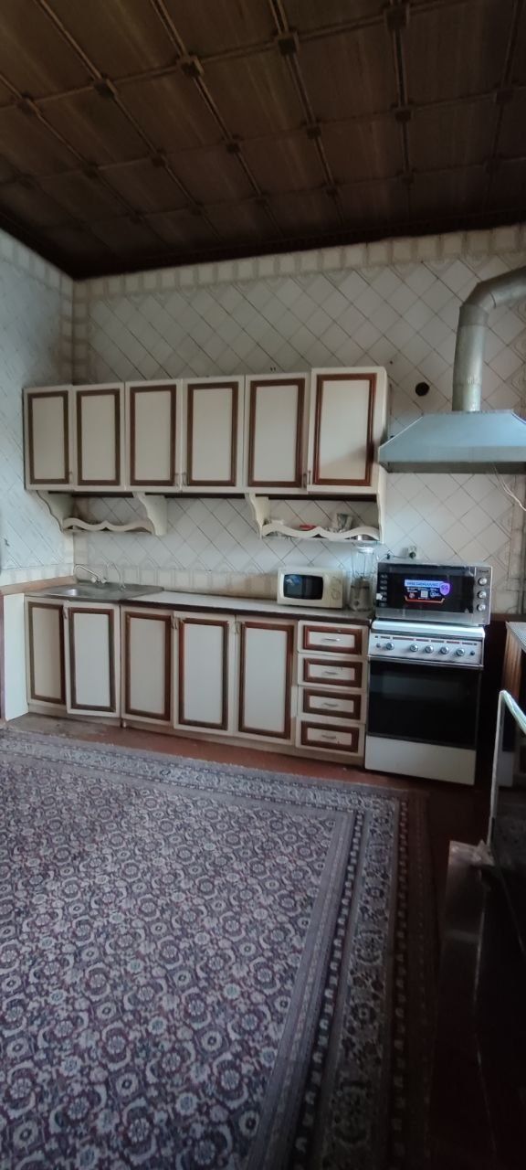 Продаётся дом в Яшнабадский р-не Махзуна-2