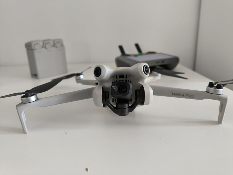 Dji Drona Mini 4 pro combo